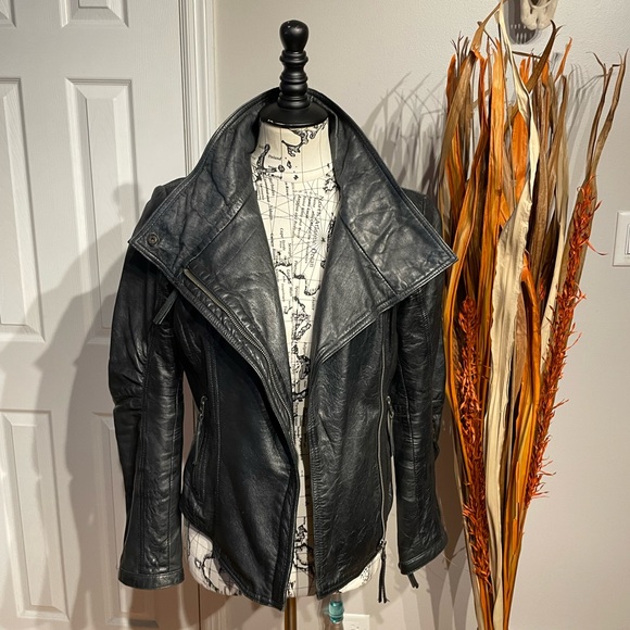 Vintage Y2k Asymmetric Zip Napa Leather Soft Draped/Rutched Crop Fit Flare Rave - Picture 5 of 10